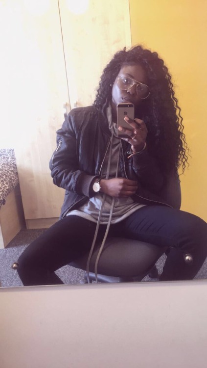 uk lesbian black lesbian woc qwoc girlswholikegirls girls lgbt
