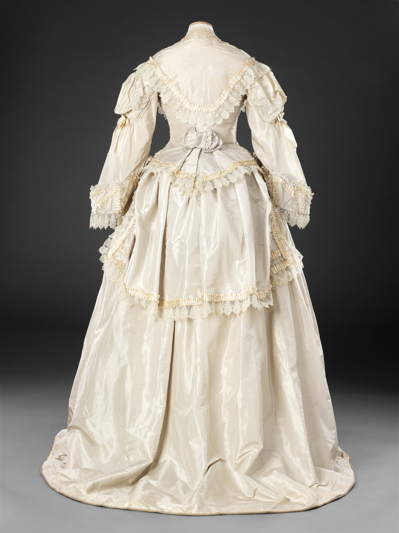 Fashions From The Past — fripperiesandfobs: Dress, early 1870′s From the...