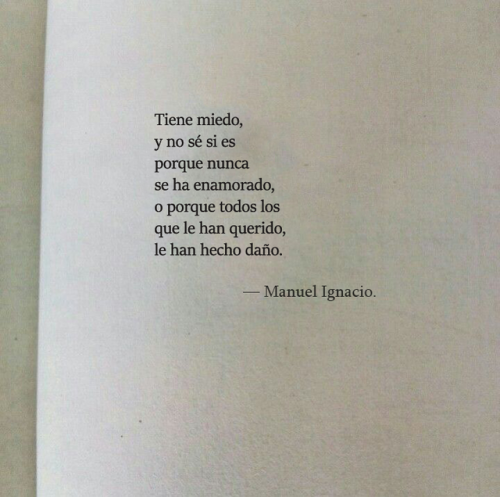 el-chico-de-la-poesia:— Manuel.