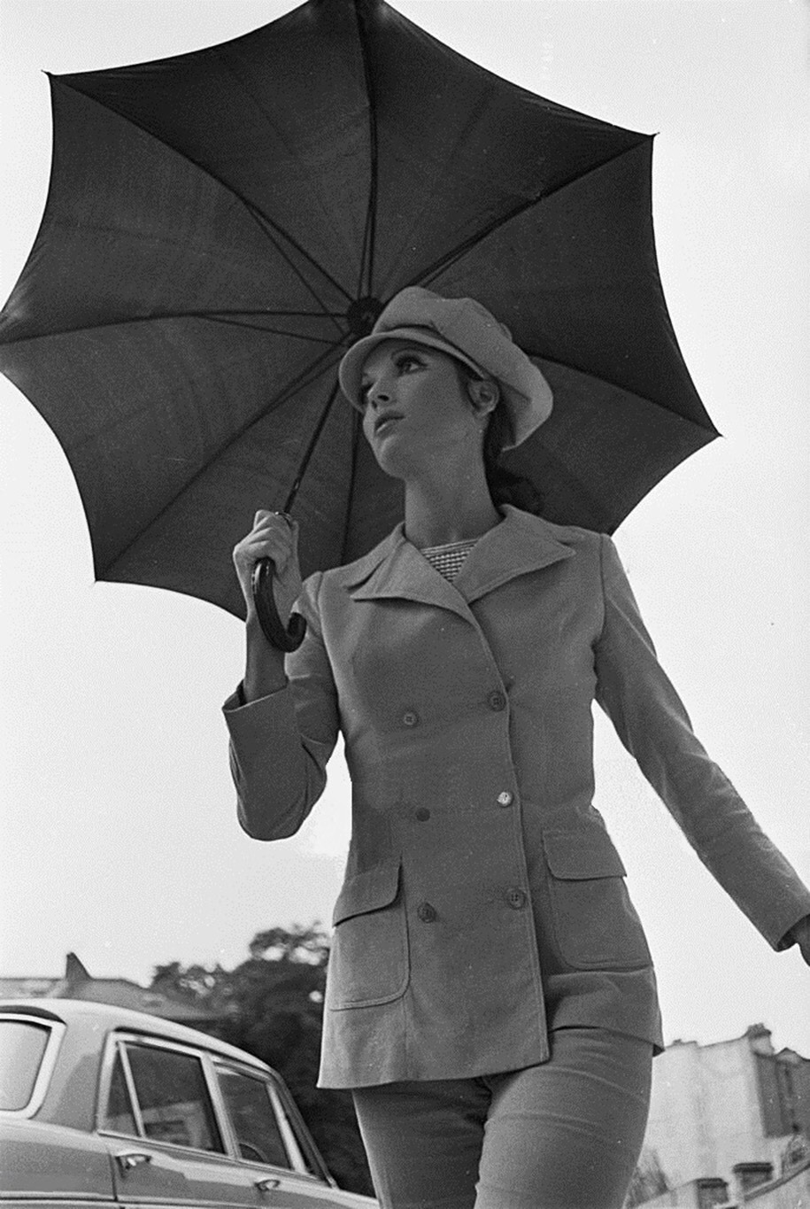 Sixties — Elsa Martinelli in England for the filming of...