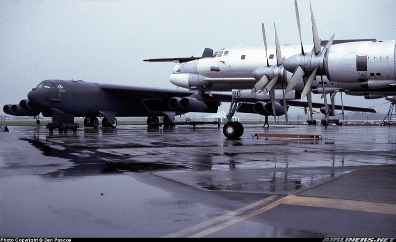 Tu-95 And B-52 At Fairford 1993 | Titanium Rain