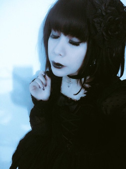 moonbastet:Oldschool Lolita ~ My Loliday