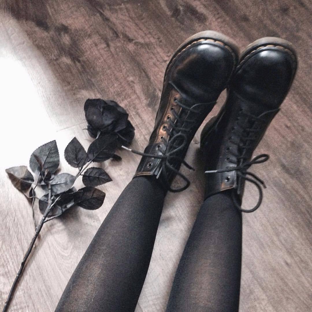 dr martens grunge