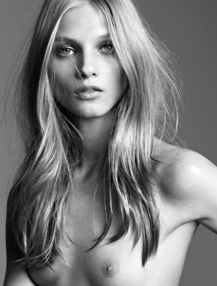 neonlabel:Anna Selezneva