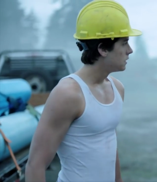 Cole Sprouse Tank Top Appreciation In Riverdale Shirtless Thomas