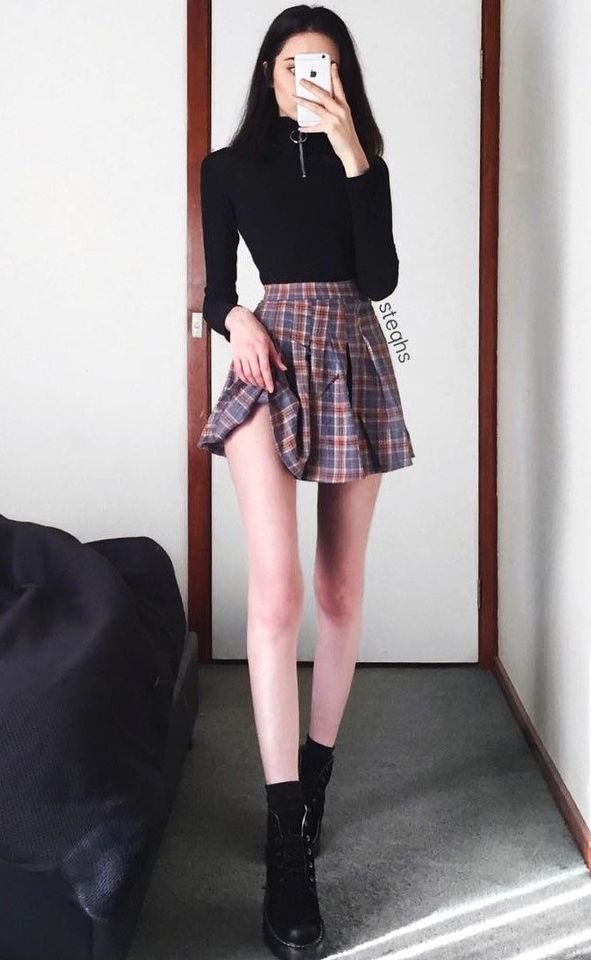 Skinny Ass Skirt Thinspo