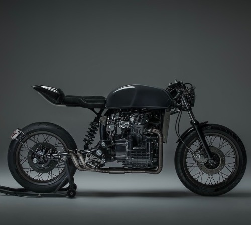 utwo:‘81 Honda CX500 Custom© purpose built moto