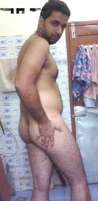 in india Gays Nicholas recommends Euh gay