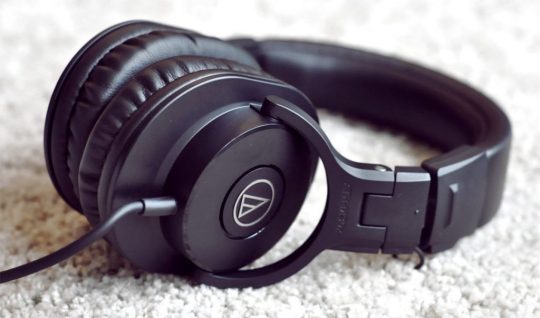 Audio-Technica ATH-M20x Professional Monitor Headphones