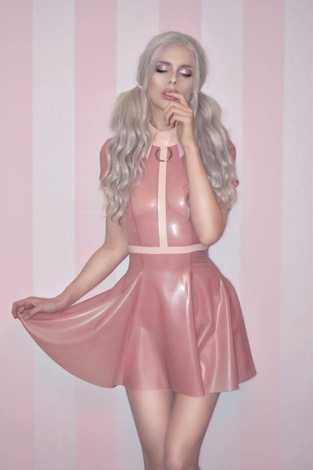 Pandora deluxe latex