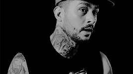 mike fuentes mikefuentesedit pierce the veil ptv ptvedit piercetheveiledit jaime preciado vic fuentes tony perry gifset mine*