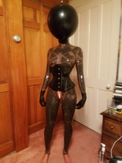 modificationofparis:More heavy rubber