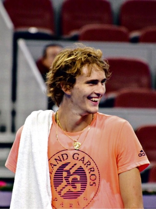 zverevdaily:Alexander Zverev during a practice session in...