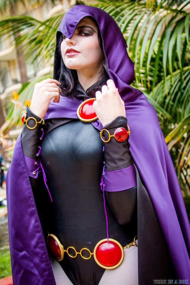 Cosplayblog Raven From Dc Universe Cosplayer Ohi Cosplay