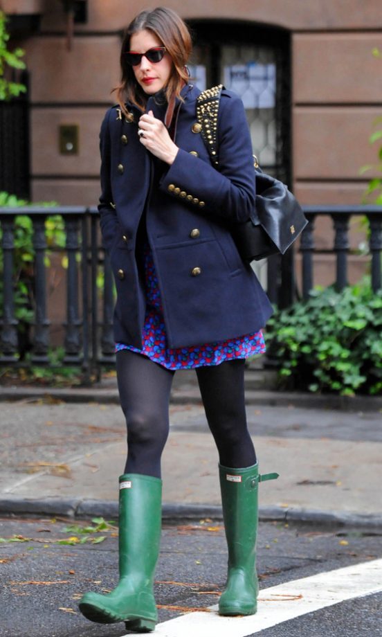 Liv Tyler wearing tights and wellies