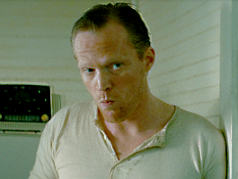 The Charming Freak Paul Bettany As T Ray Owens In The Secret