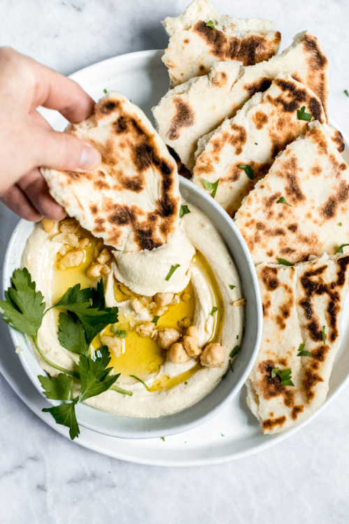 foodffs:My Favorite 5-minute Homemade Hummus RecipeFollow for...