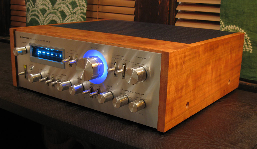 Vintage Pioneer Stereos 110