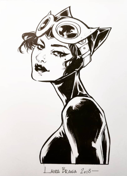 bear1na:Catwoman by Laura Braga *