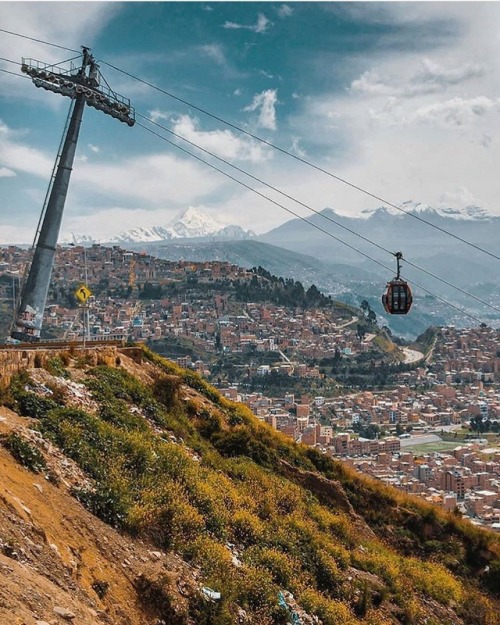 vivalatinamerica:La Paz, Bolivia | Fabian Schmiedlechner