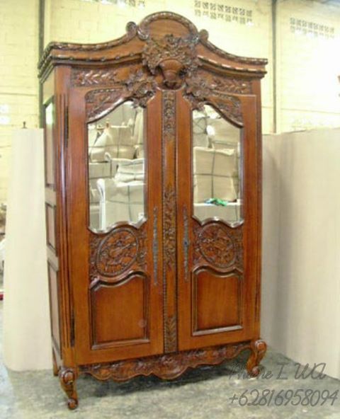 Jepara Furniture Maufacturer  Almari Clasik at Istana  