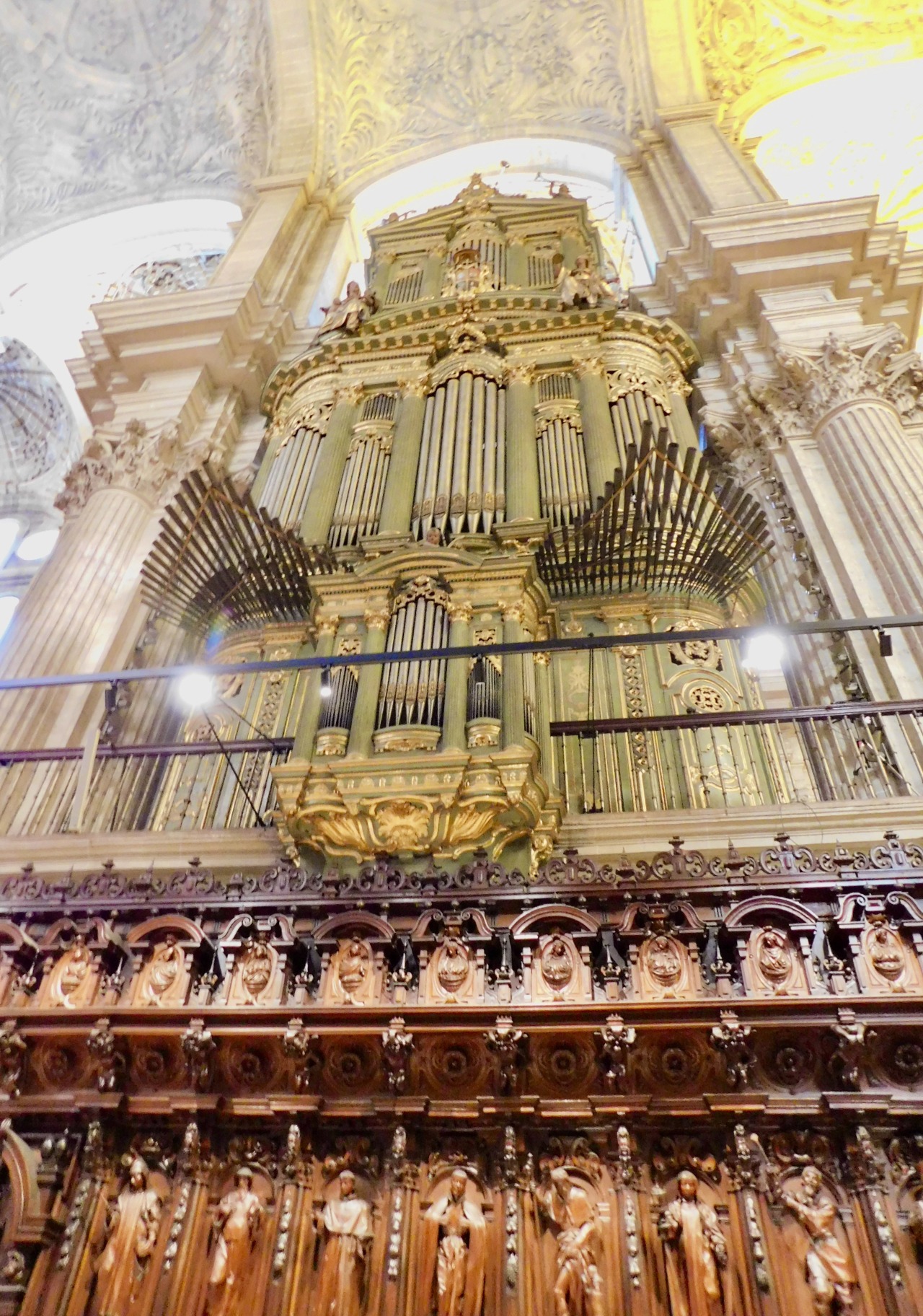 eopederson: “El órgano, catedral, Málaga, 2019. ”