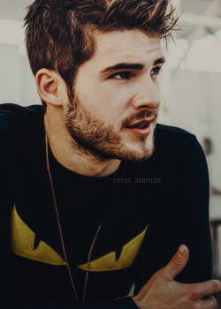 Cody Christian Tumblr_pc39b6SKLW1qe2o9jo3_250