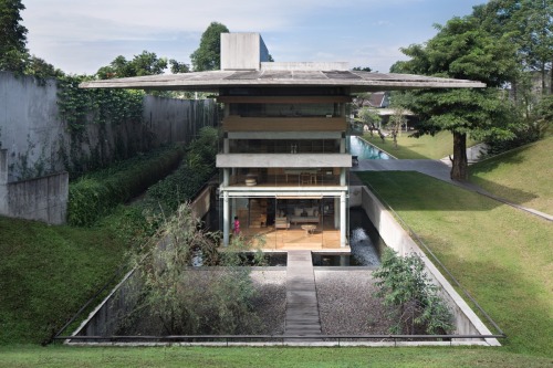 Huge Property In Indonesia Risen From Raw Concrete...