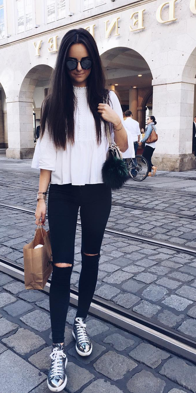 70+ Street Outfits that'll Change your Mind - #Beautiful, #Outfit, #Outfitoftheday, #Fashionista, #Top Weuch einen schAbend meine Lieben! Fmich beginnt heute seit langem mal wieder ein riiiichtigesWEGefWerd die ganze Nacht Serie schauen und mal wieder so richtig ausschlafenHerrlich! SchAbend euch allen, me , metoday , potd , pictureoftheday , wiwt , whatiworetoday , ootd , outfitoftheday , ootdmagazine , miumiu , miumiushoes , valentino , valentinobag , valentinoglamlock , instadaily , instaaddict , instablogger , fashionblogger , fashionblogger_de , lifestyleblogger , germanblogger , blogger , blogger_de , lifestyleblogger , prettylittleiiinspo , americanstyle , kissinfashion 