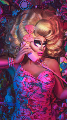 Trixie Mattel Wallpaper Tumblr