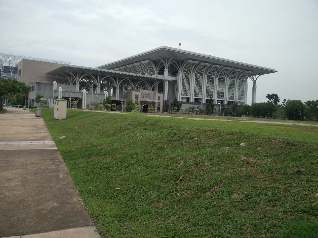 Bayt Al Amal — Masjid Tuanku Mizan Zainal Abidin Putrajaya...