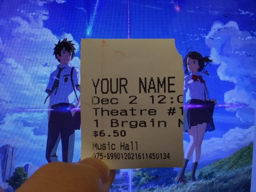 I got to watch Kimi no Na wa for the second time at the Laemmle...