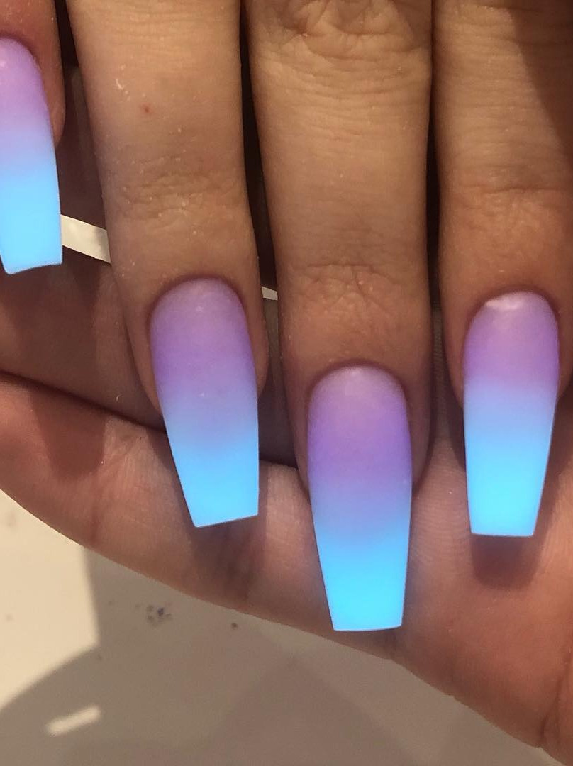 31 Corporate Nail Ideas To Try When You Truly Hate Your Closet 19 Minda S Ideas