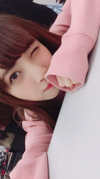 omiansary27:http://blog.nogizaka46.com/Sato