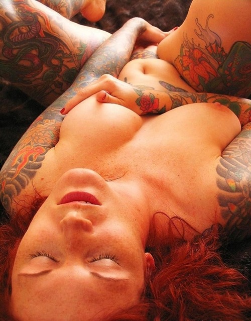 Sexy redhead masturbate
