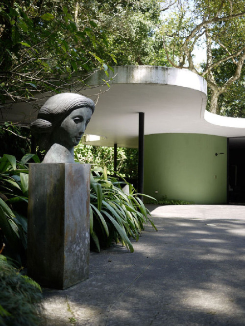 architectureandfilmblog:Casa das Canoas, Oscar Niemeyer,...