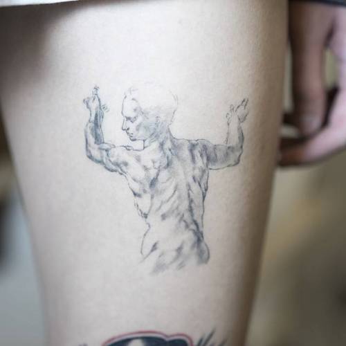 By Sol Tattoo, done in Seoul. http://ttoo.co/p/25196 healed;art;studies for the libyan sibyl;patriotic;single needle;michelangelo;thigh;facebook;location;twitter;soltattoo;medium size;italy;europe;other