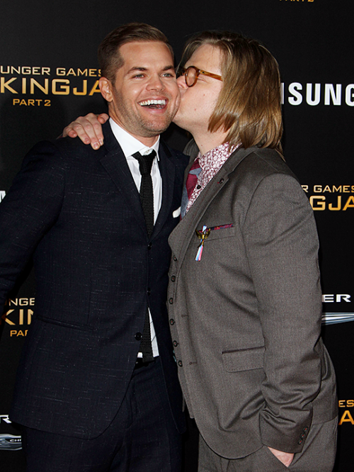 repmet:Elden Henson and Wes Chatham at the premiere of The...