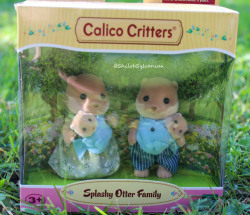 calico critters splashy otter family