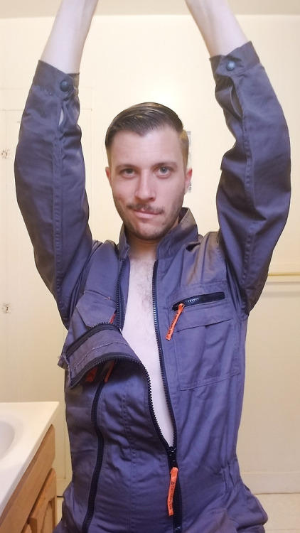 smear-me-in-man-shit:shawnksf:Euro style coveralls!fucking...