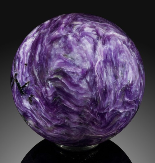 bijoux-et-mineraux:Charoite Sphere - Aldan Shield, Sakha...