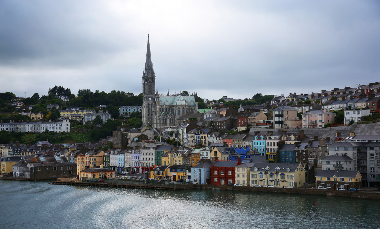 Amazing Places - Cobh - Ireland (by Rennett Stowe)