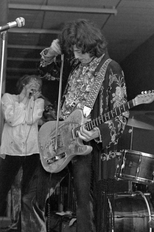 Jimmy Page keith relf telecaster fender violin bow harmonica the yardbirds live 60& 039;s zeppelindayz