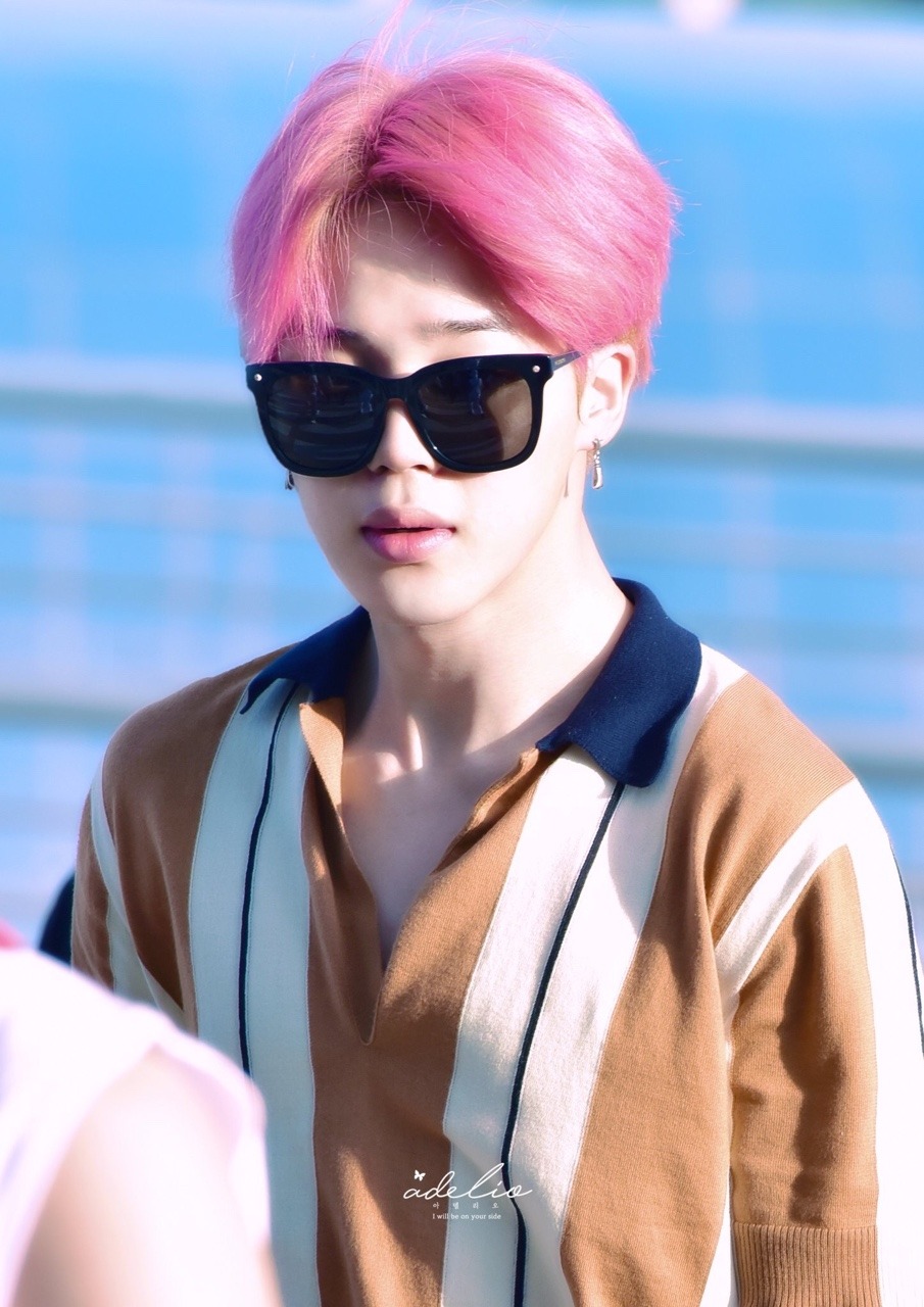 but can jimin with light blue hair please happen... - 「 on hiatus