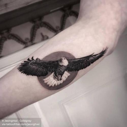 By JeongHwi · Coldgray, done at Sinners Inc, Aarhus.... black and grey;animal;jeonghwi;eagle;bird;facebook;forearm;twitter;medium size