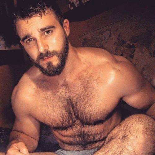 Fur, Tats, Leather and Scruff...