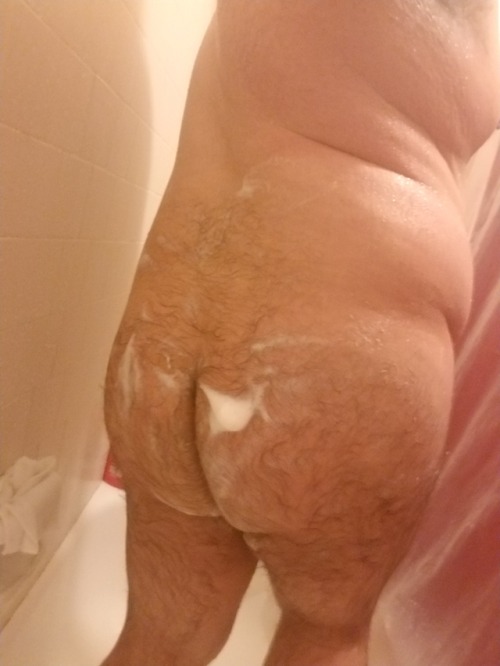 remmdogg:Wet Wednesday! 5 min shower editionChub sharing