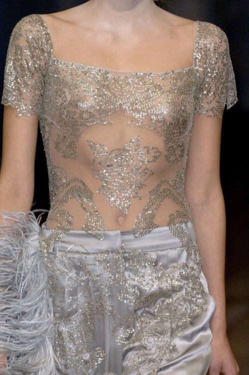 girlannachronism:Alexander McQueen spring 2007 rtw details