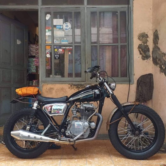 #Bratstyle #JapChop #Chopper #Bobber #scrambler #Tracker #JapStyle...