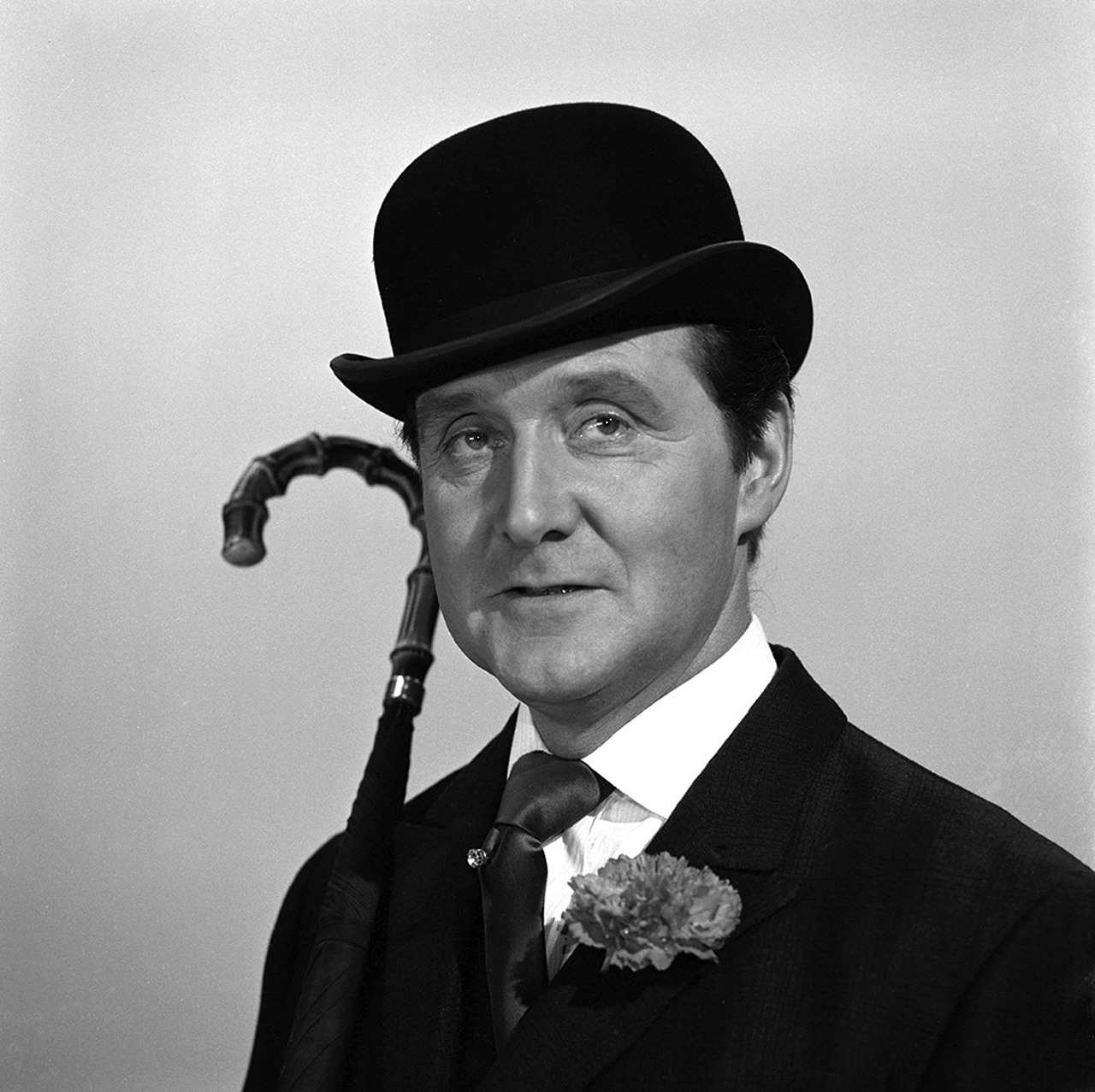 voxsartoria — 1967. Patrick Macnee.